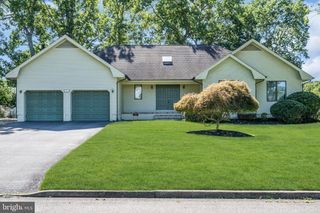 701 TUFTS CT, Lanoka Harbor, NJ 08734