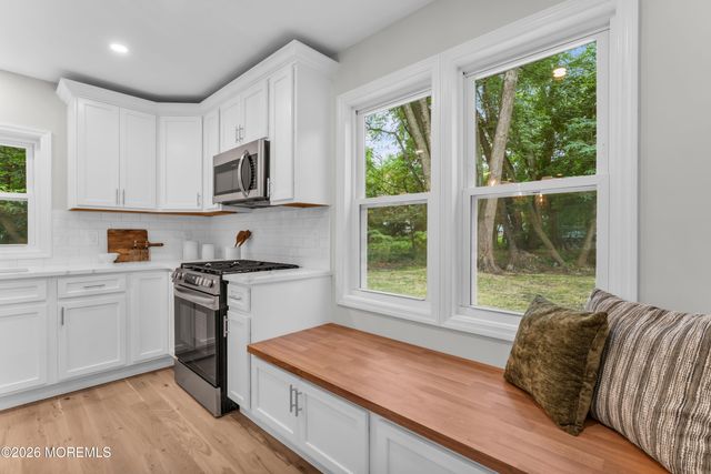 2 Templer Way, Hazlet, NJ 07730
