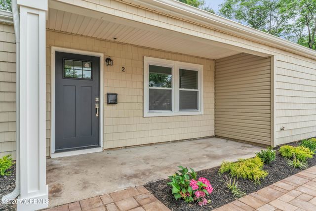 2 Templer Way, Hazlet, NJ 07730