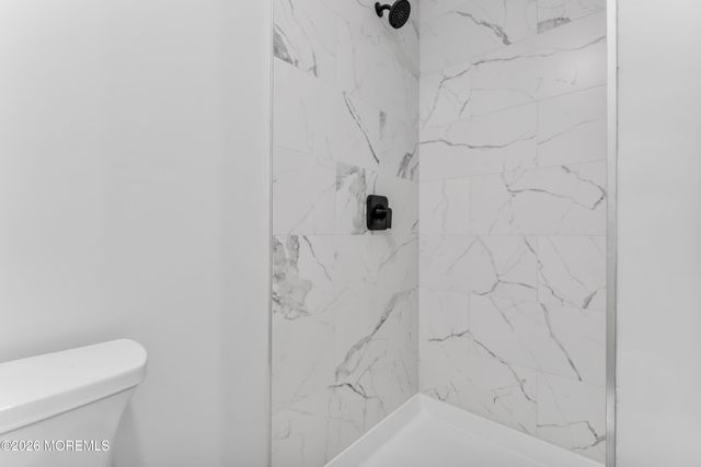 2 Templer Way, Hazlet, NJ 07730