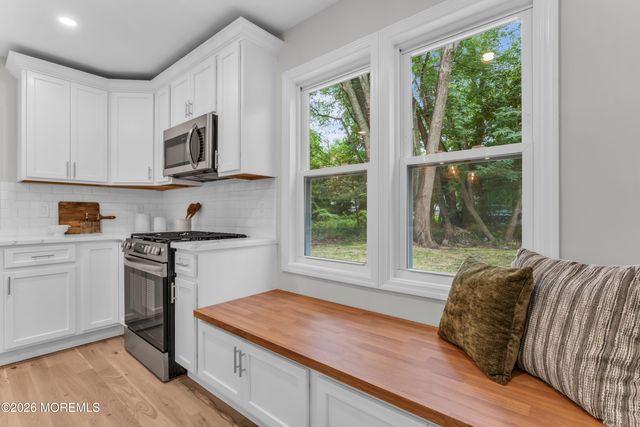 2 Templer Way, Hazlet, NJ 07730