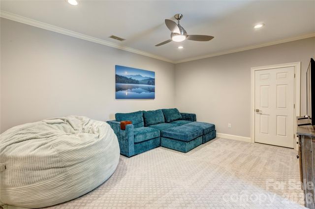 13404 Robert Walker Drive, Davidson, NC 28036