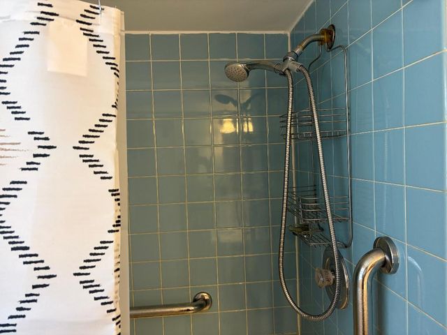 5347 W 53rd Place G, Chicago, IL 60638