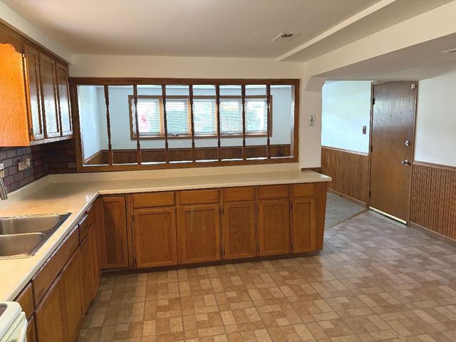 5347 W 53rd Place G, Chicago, IL 60638