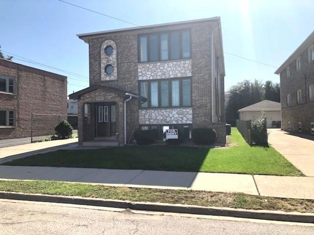 5347 W 53rd Place G, Chicago, IL 60638