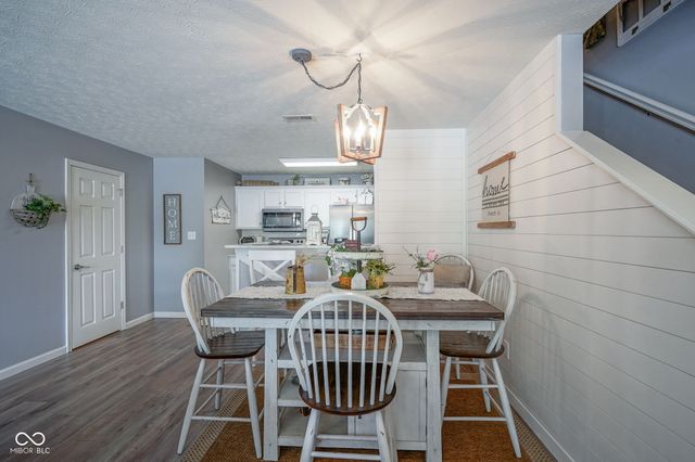 11475 Clay Court 103, Fishers, IN 46037