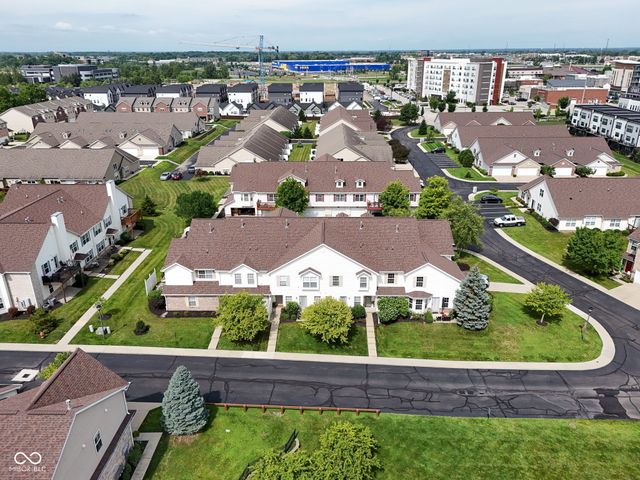 11475 Clay Court 103, Fishers, IN 46037