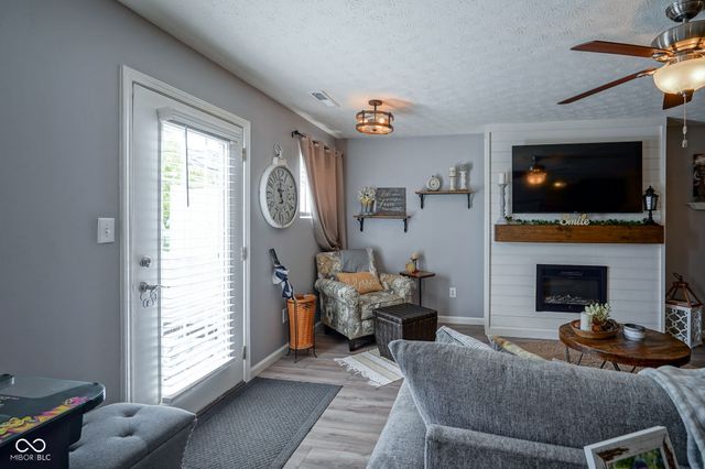 11475 Clay Court 103, Fishers, IN 46037