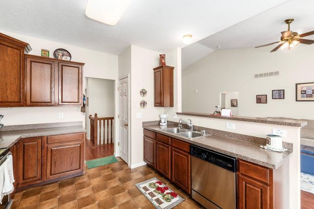171 Cherrytree Lane, Commercial Point, OH 43116
