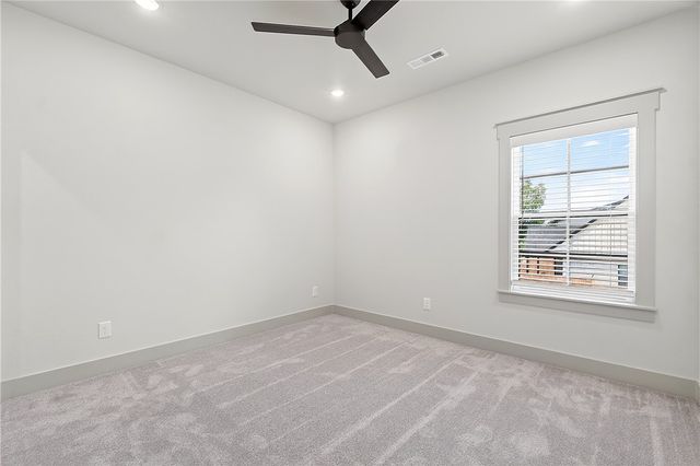 2331 W Seminole Drive, Rogers, AR 72758