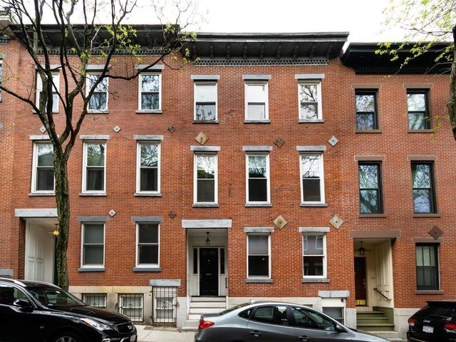 9 Auburn Street 2, Boston, MA 02129