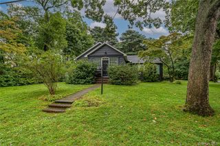 502 Brooklyn Boulevard, Brightwaters, NY 11718