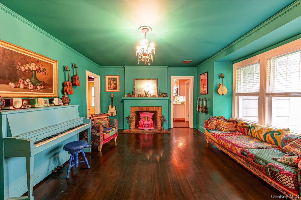 502 Brooklyn Boulevard, Brightwaters, NY 11718 — photo 3