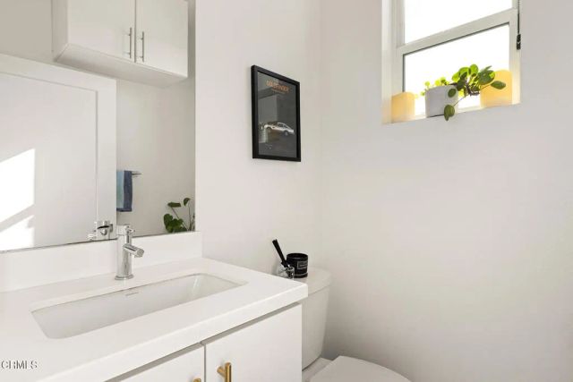 2931 W Exposition Place 1, Los Angeles, CA 90018
