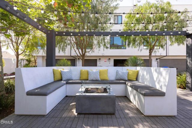 2931 W Exposition Place 1, Los Angeles, CA 90018