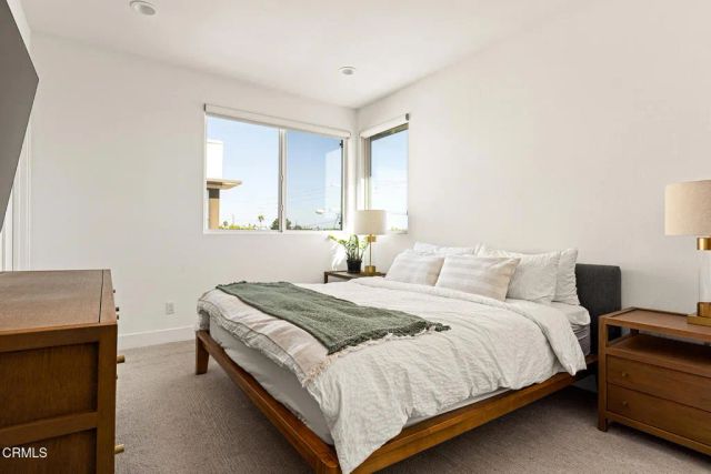 2931 W Exposition Place 1, Los Angeles, CA 90018