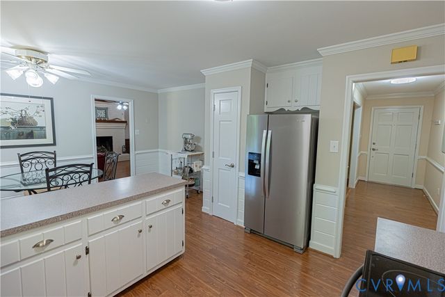 9741 Ashworth Dr, North Chesterfield, VA 23236