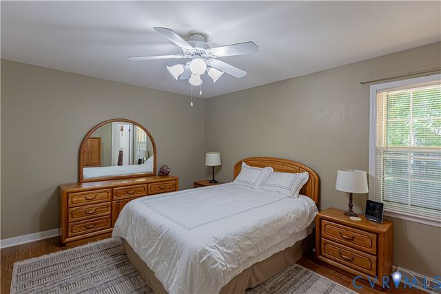 9741 Ashworth Dr, North Chesterfield, VA 23236