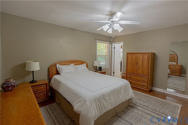 9741 Ashworth Dr, North Chesterfield, VA 23236