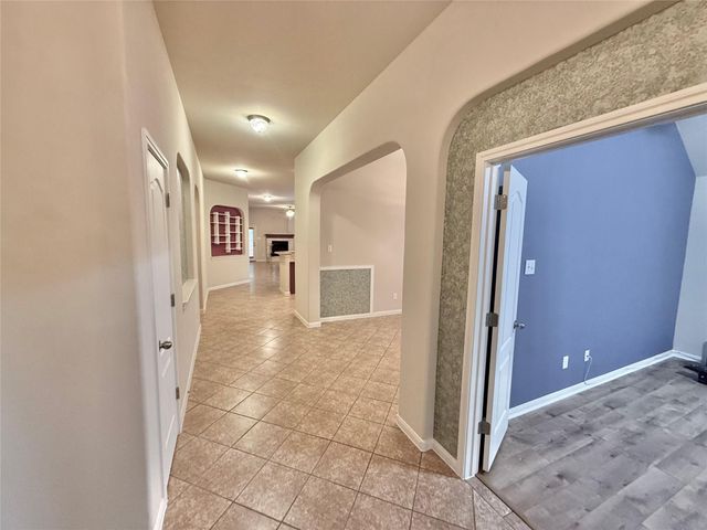608 Pebblestone Walk DR, Cedar Park, TX 78613