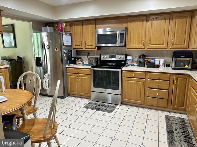 301 BROWNING LN #20, Cherry Hill, NJ 08003