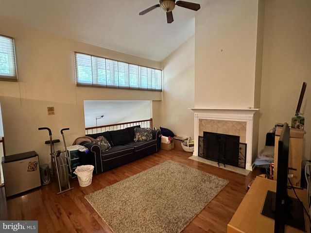 301 BROWNING LN #20, Cherry Hill, NJ 08003