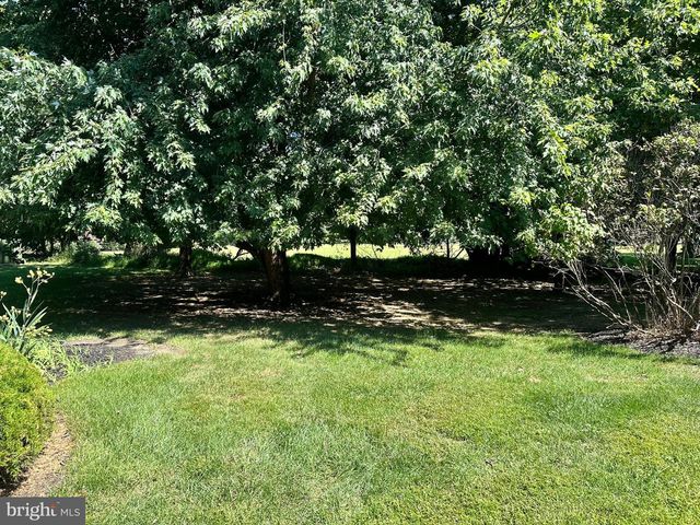 301 BROWNING LN #20, Cherry Hill, NJ 08003