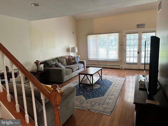 301 BROWNING LN #20, Cherry Hill, NJ 08003
