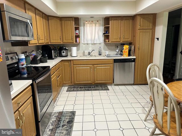 301 BROWNING LN #20, Cherry Hill, NJ 08003