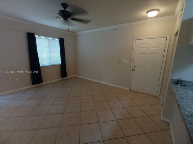 6410 Emerald Dunes Dr 206, West Palm Beach, FL 33411
