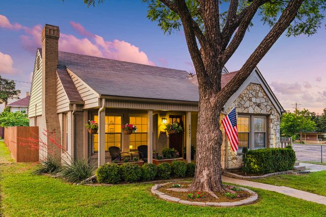 2427 Alco Avenue, Dallas, TX 75211