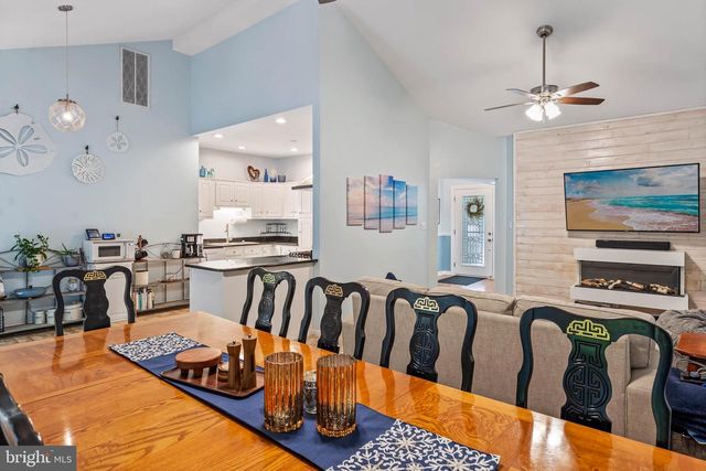 89 CRESTHAVEN DR, Ocean Pines, MD 21811