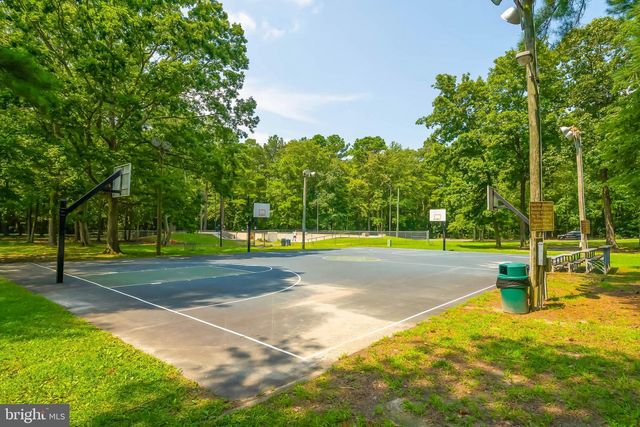 89 CRESTHAVEN DR, Ocean Pines, MD 21811