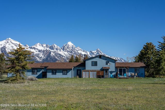 600 PONDEROSA Drive, Jackson, WY 83001