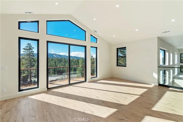 506 Wood bridge, Big Bear City, CA 92314