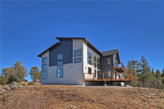 506 Wood bridge, Big Bear City, CA 92314