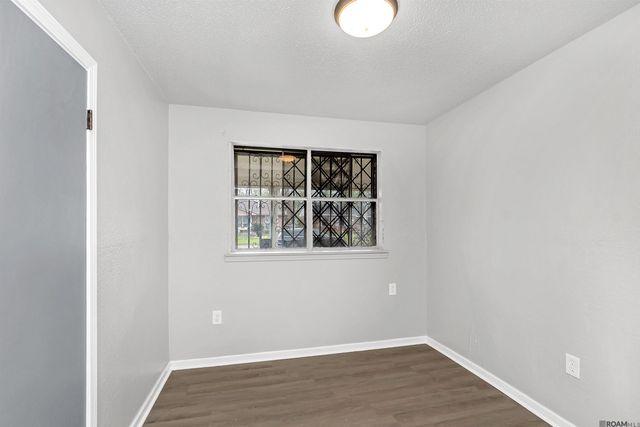 6283 Calion Dr, Baton Rouge, LA 70812