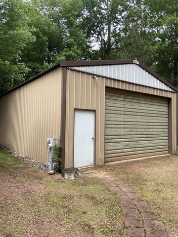 W13924 Lewis LANE, Athelstane, WI 54104