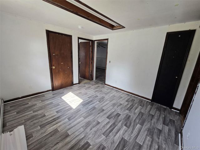 1425 State Route 32, Wallkill, NY 12589