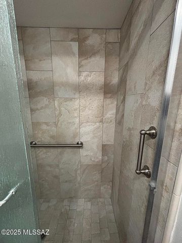 2742 N Fair Oaks Avenue, Tucson, AZ 85712