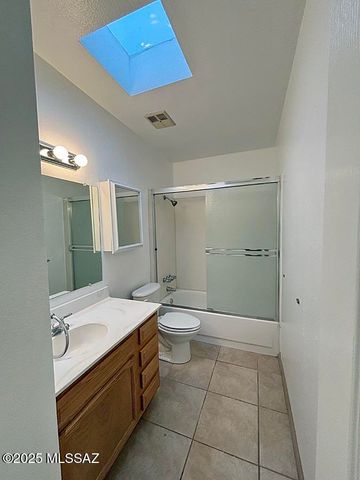 2742 N Fair Oaks Avenue, Tucson, AZ 85712