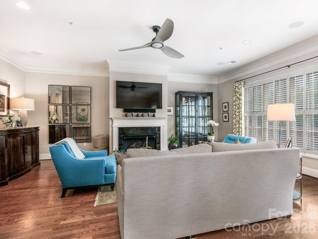 2808 Gablestone Way, Charlotte, NC 28207