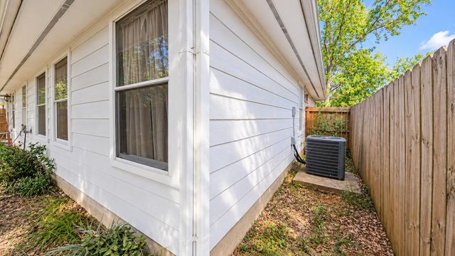 5026 Edgegate Drive, Spring, TX 77373