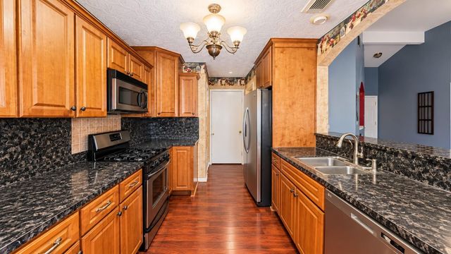 5026 Edgegate Drive, Spring, TX 77373