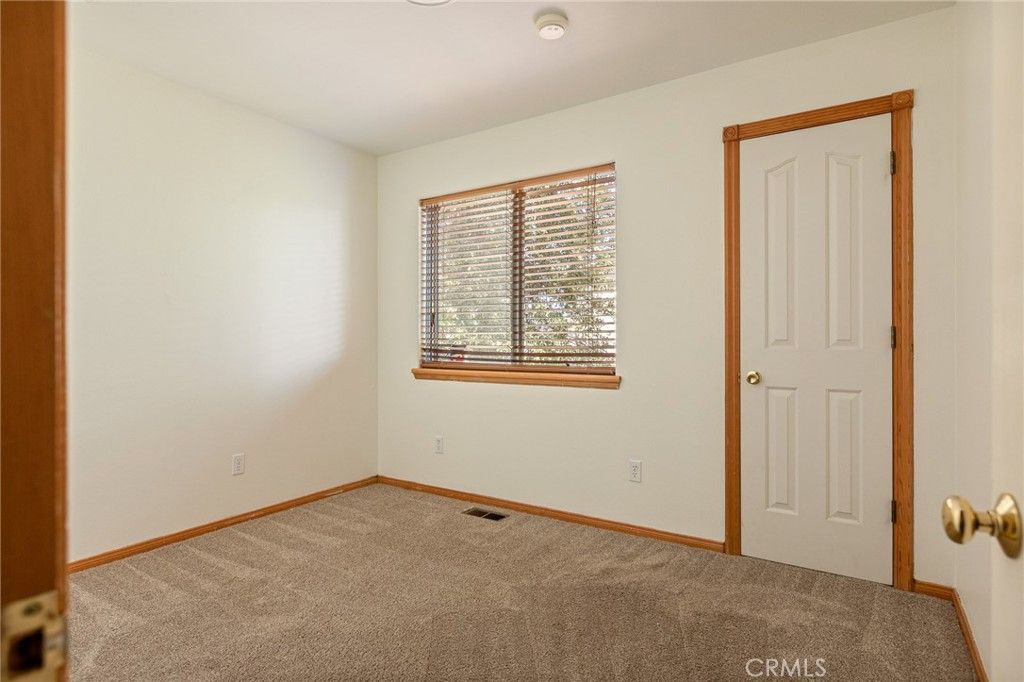 Image 22 of property listing at 1208 Aleutian, Lake Arrowhead, CA 92352