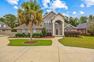 6034 E Cambridge Way, Pace, FL 32571