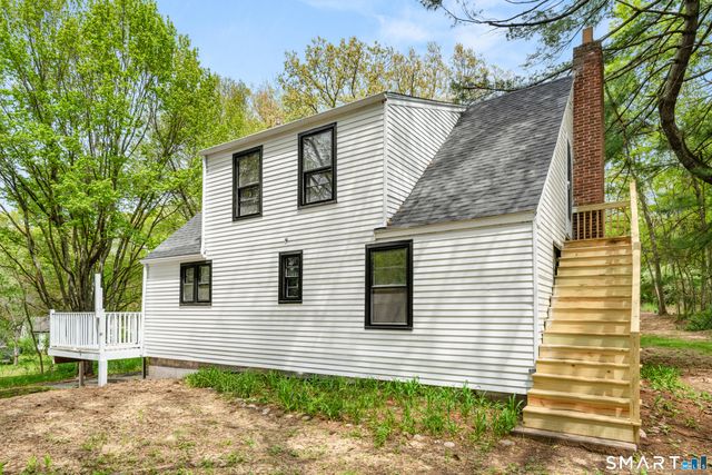 1335 Wolf Hill Road, Cheshire, CT 06410