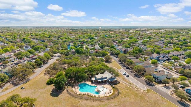 173 Decker, Kyle, TX 78640