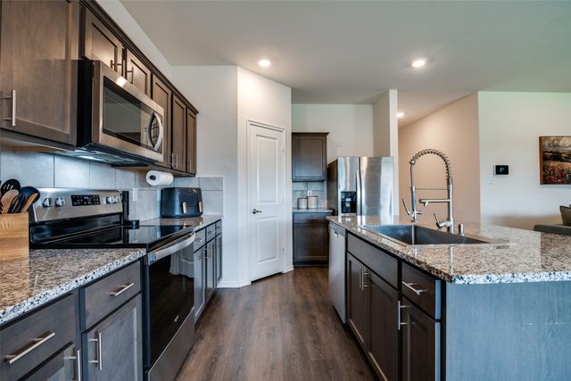 504 Pine Hollow Way, Josephine, TX 75189