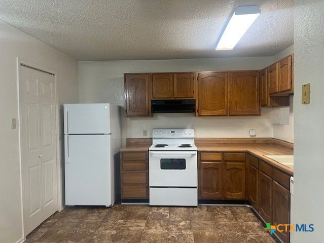 2013 Dickens Drive, Killeen, TX 76543